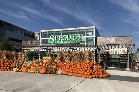 The company mainly sells organic foods such as bulk foods, fresh. . Sprouts farmers market near me